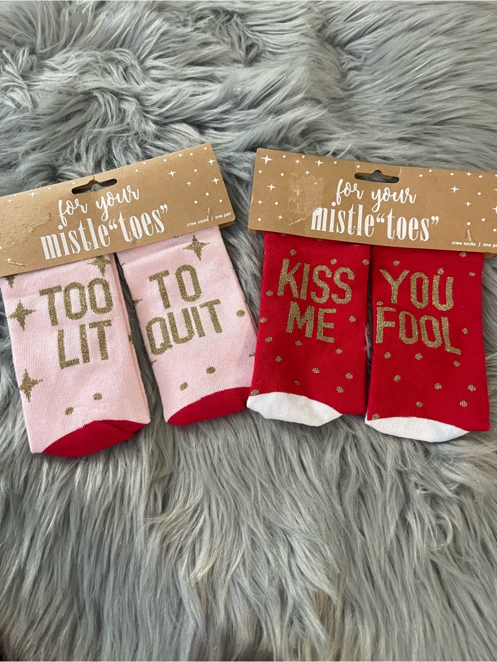 For your mistle toes socks NEW #2817